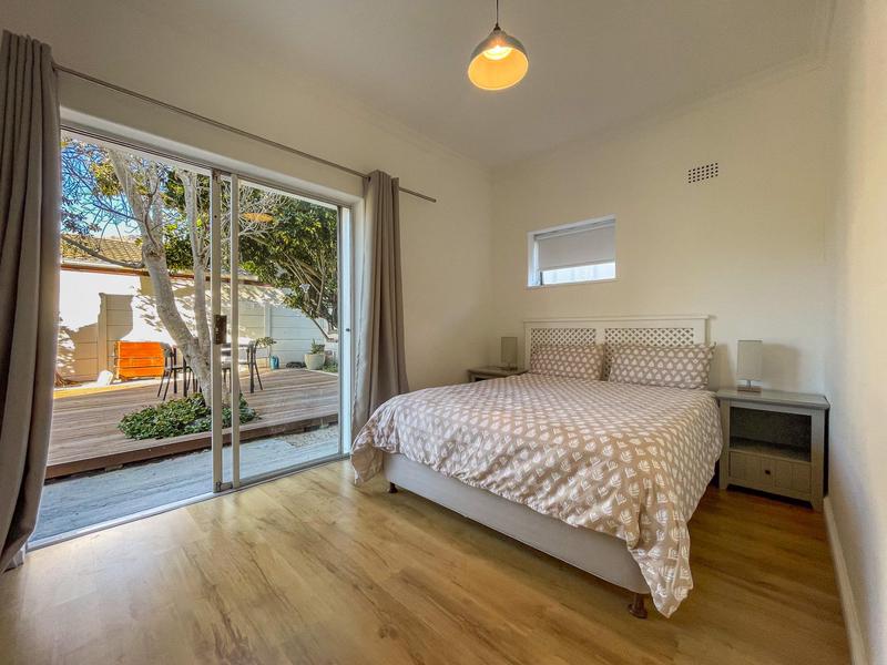 To Let 1 Bedroom Property for Rent in Hout Bay Western Cape
